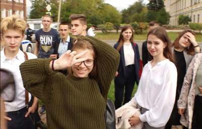 Алексей Зубец отметил снижение "чувствительности" молодёжи к модным трендам